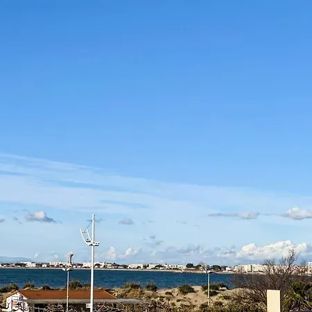Le Catamaran - Proche Au Grau Du Roi Mae-5401 *